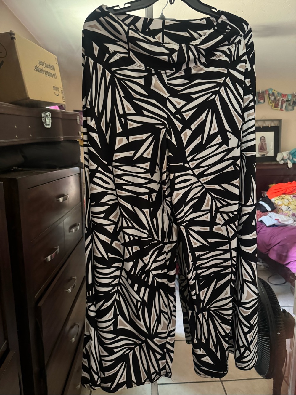 Kate & Mallory Black and White Wide Leg Palm-Print Trousers